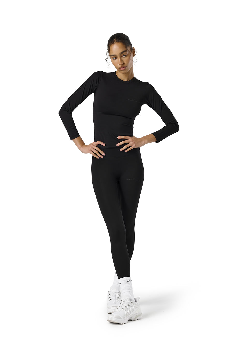 Active Long Sleeve Top in Jet