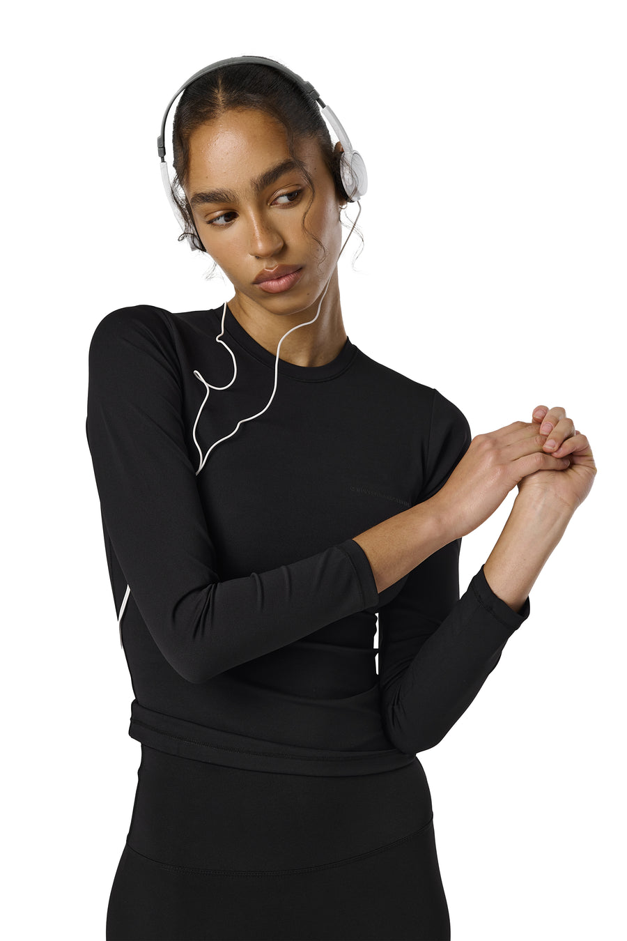 Active Long Sleeve Top in Jet