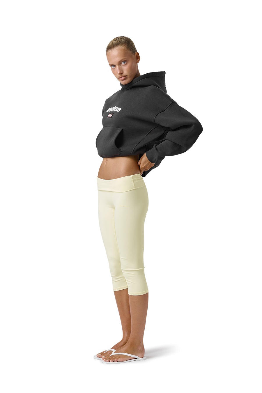 Seekers GB Shrunken Hoodie in Off-Black
