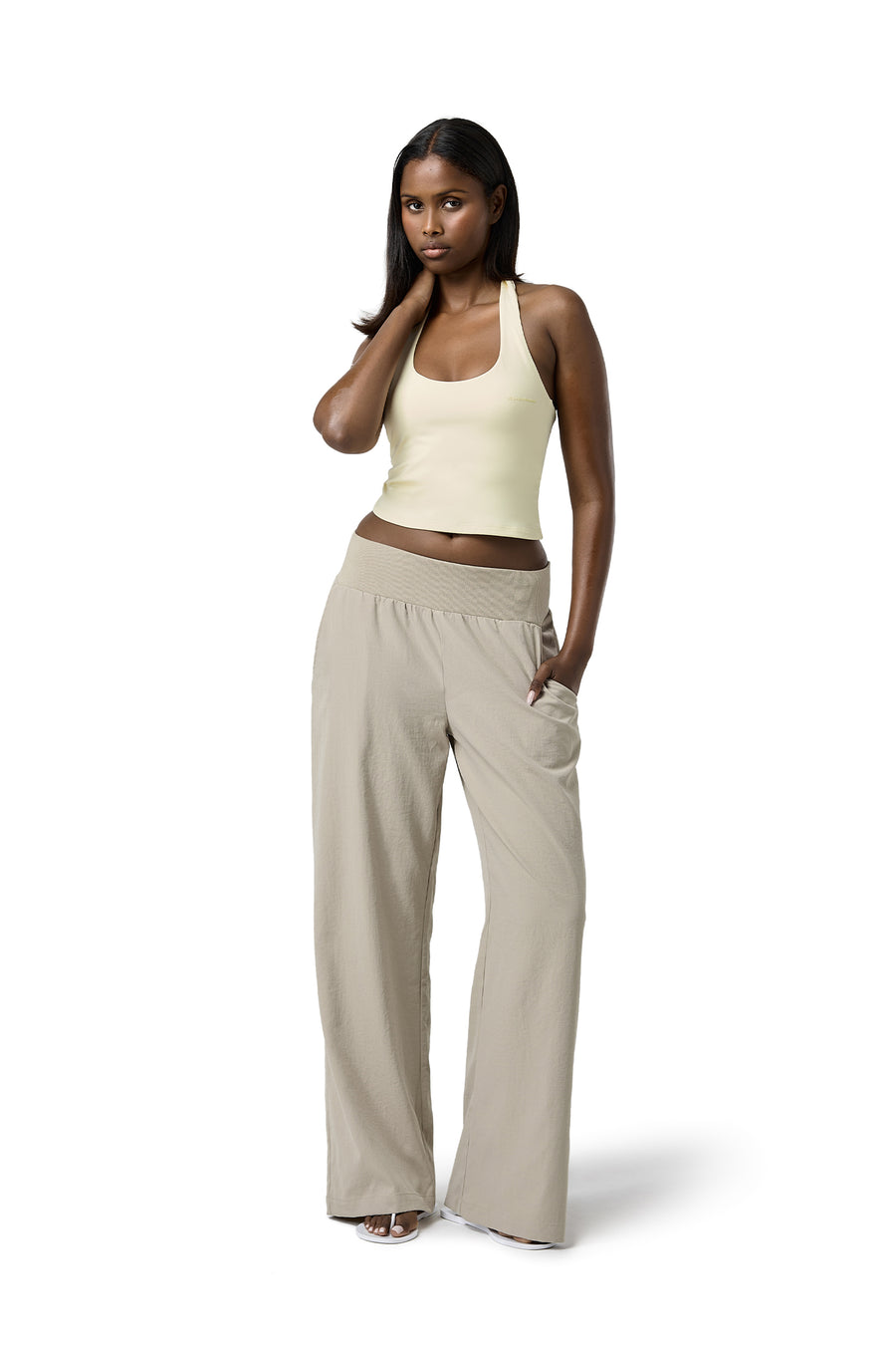 Sway Lightweight Pant in Sand