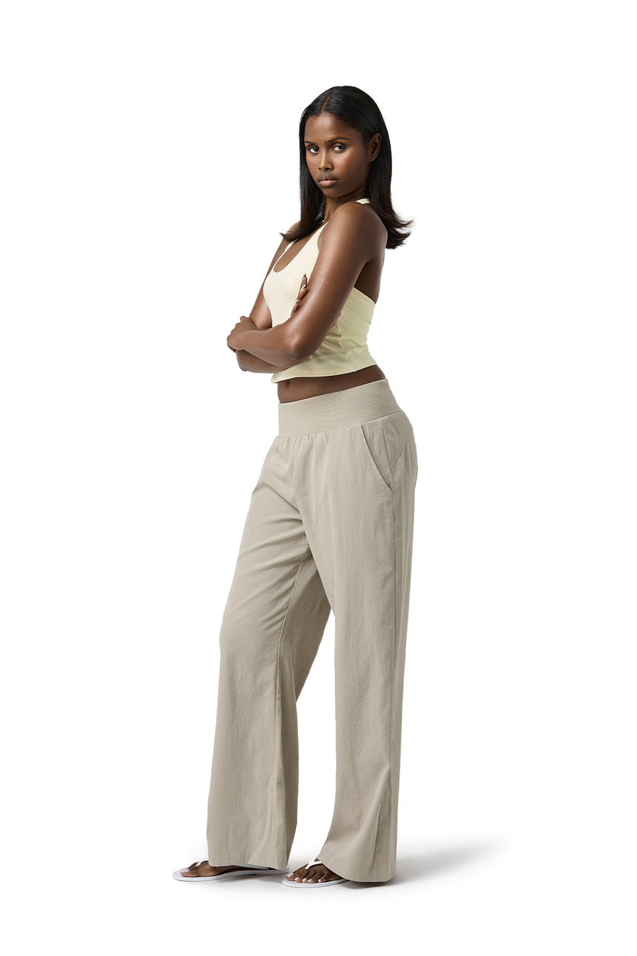 Sway Lightweight Pant in Sand