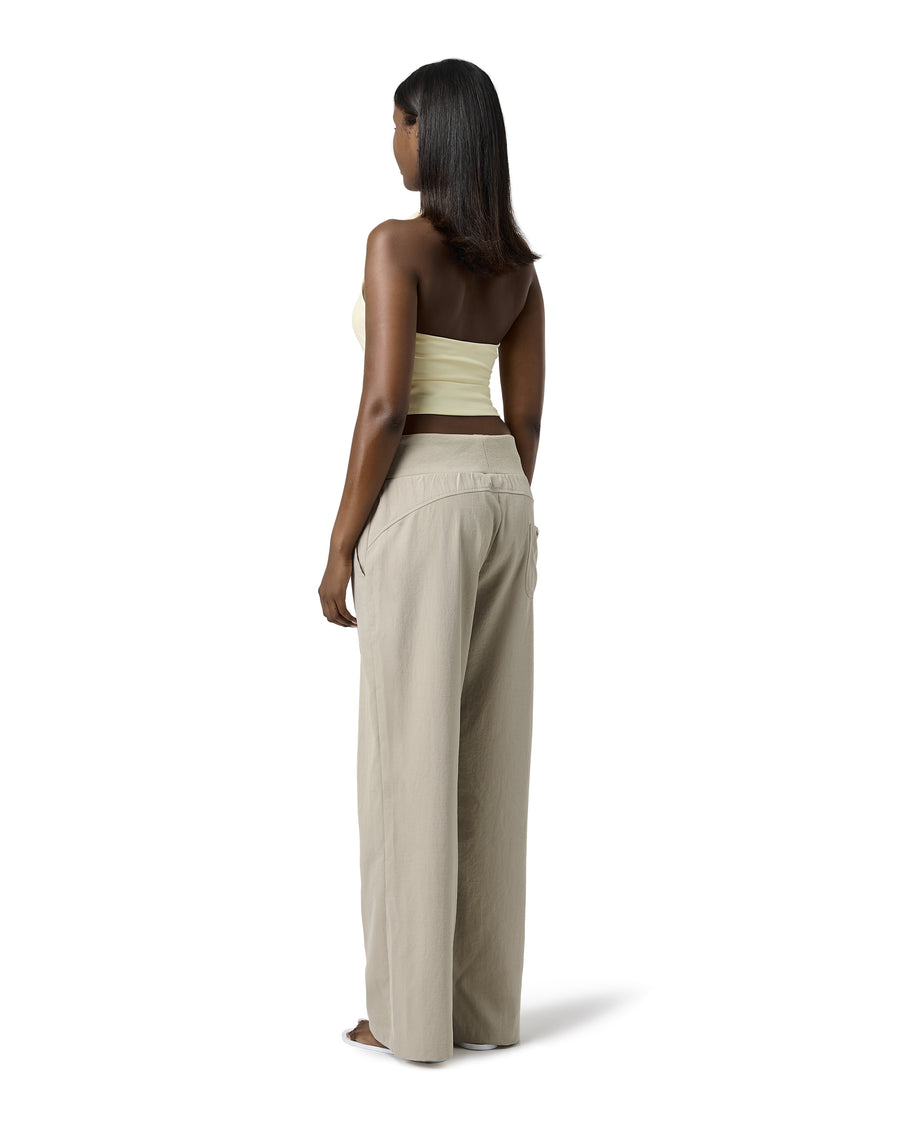 Sway Lightweight Pant in Sand