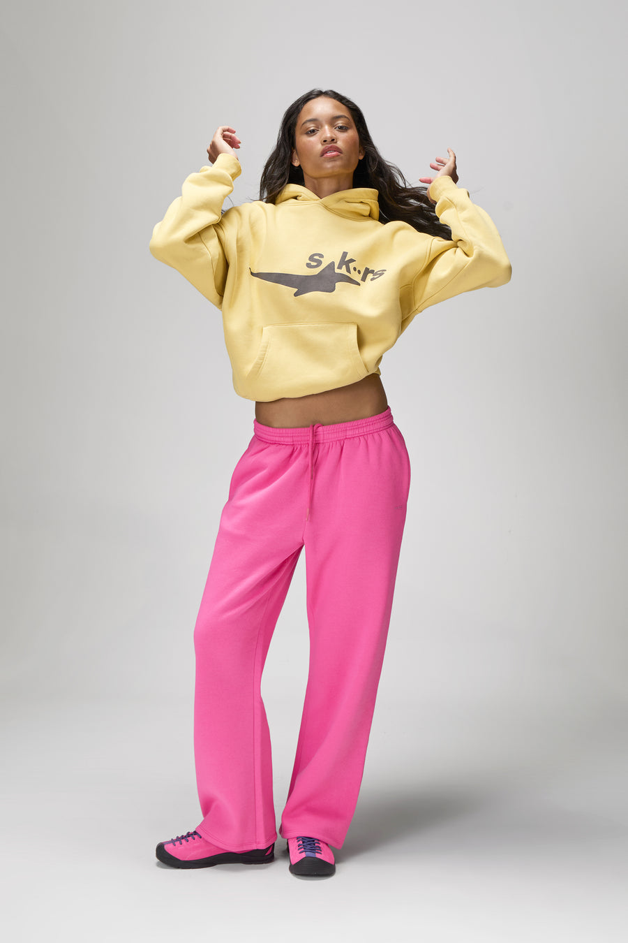 Seekers Classic Wide Leg Sweatpants in Hottest Pink