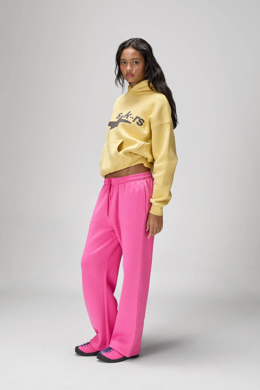 Seekers Classic Wide Leg Sweatpants in Hottest Pink