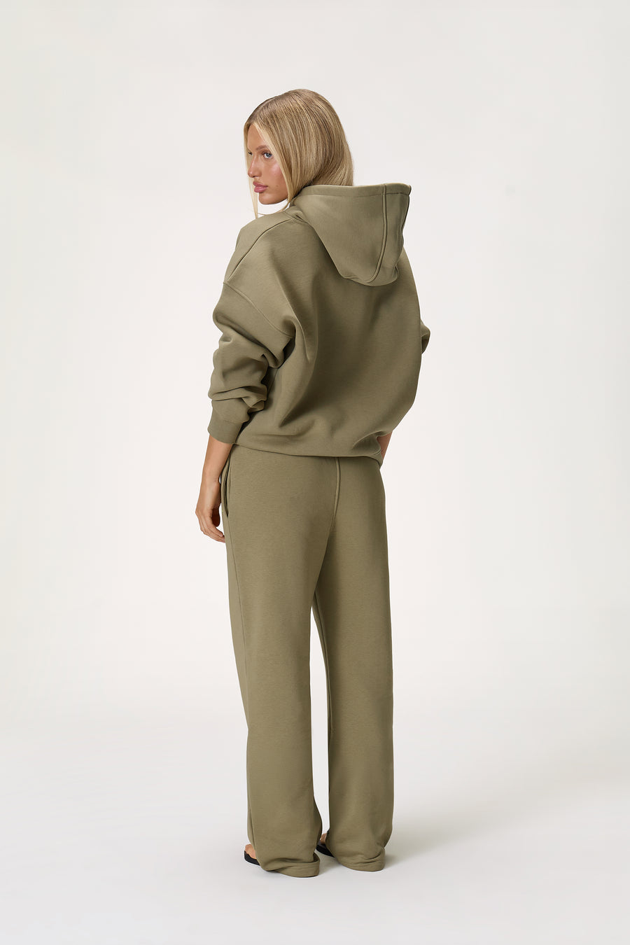 Seekers Doozy Wide Leg Sweatpants in Khaki