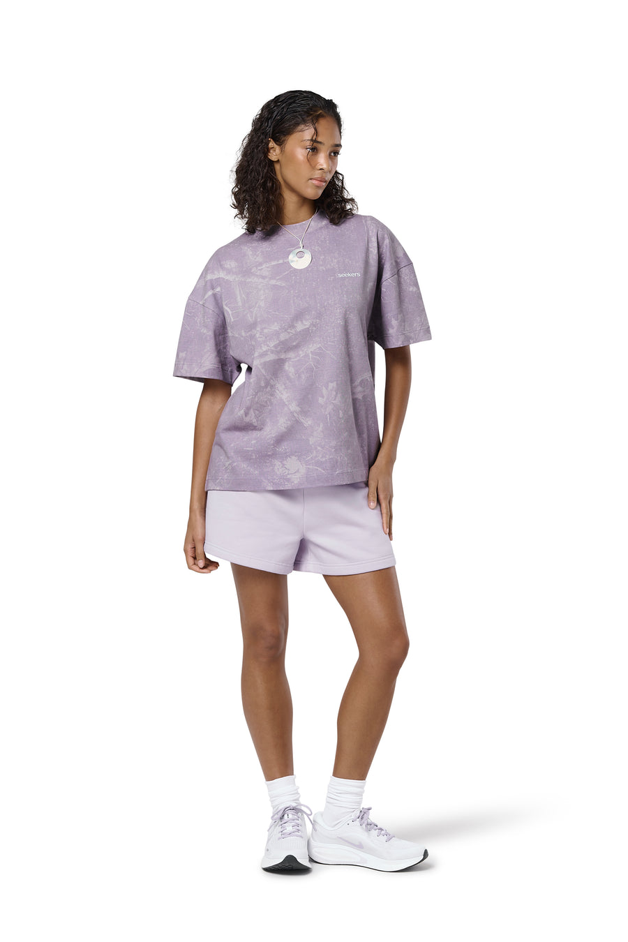 Twiggy Oversized Tee in Lilac