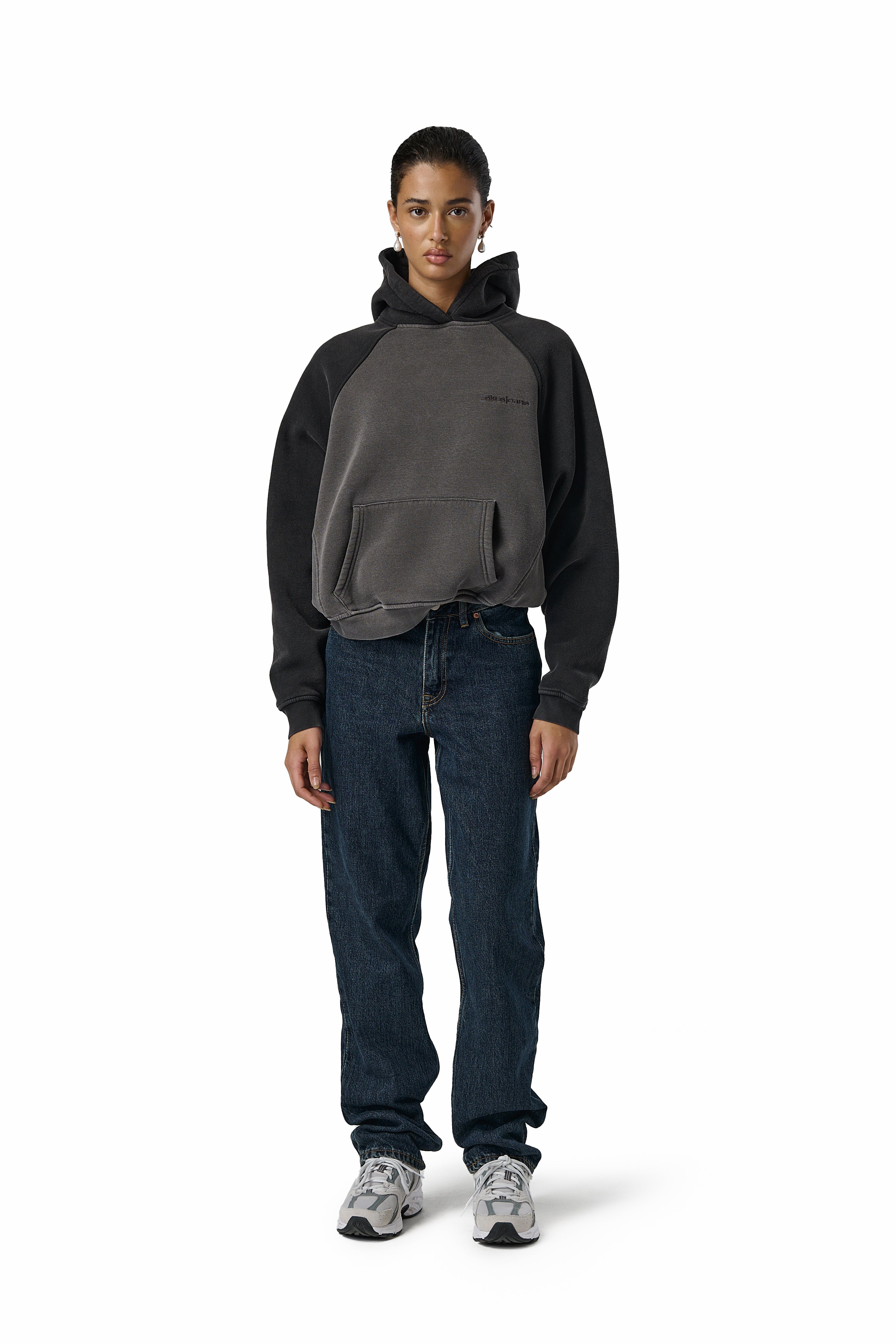 International Raglan Hoodie in Cinder Wash