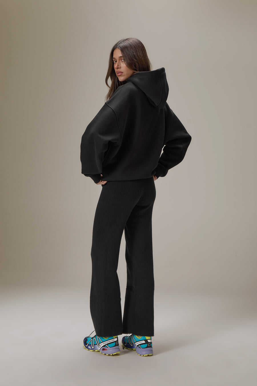 Seekers Starjump Hoodie in Black