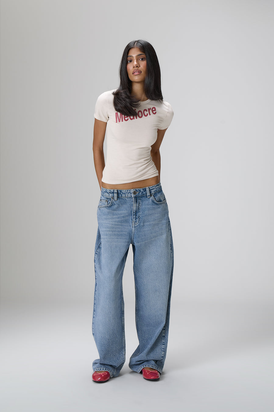Sally Straight Leg Denim Jeans in Mid-Wash