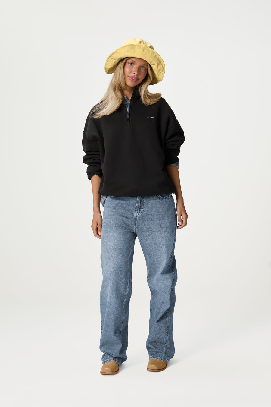 Carolyn Zip Pullover in Black