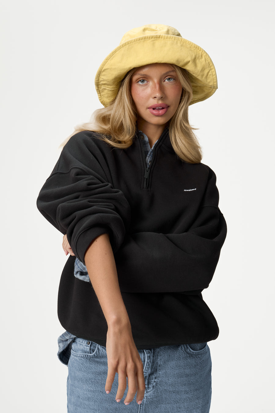 Carolyn Zip Pullover in Black
