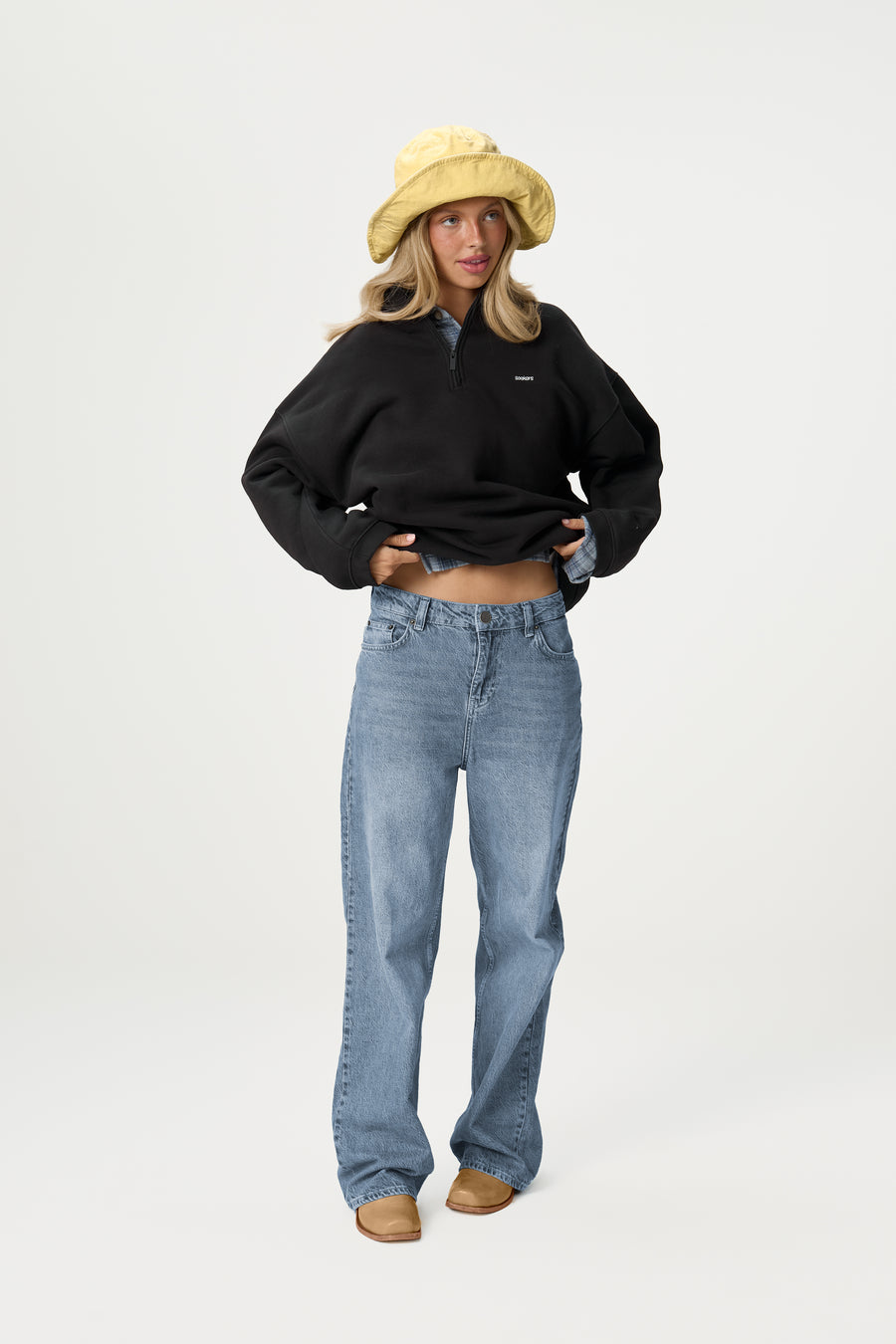 Carolyn Zip Pullover in Black