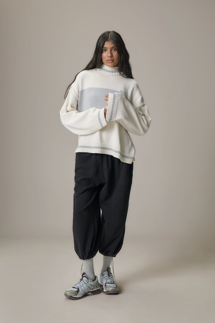 Bebe Roll Neck in Off White