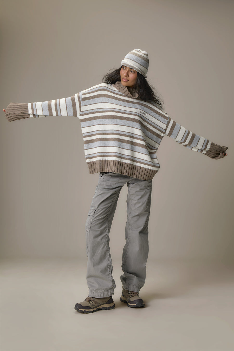 Bella Stripe Roll Hat in Grey