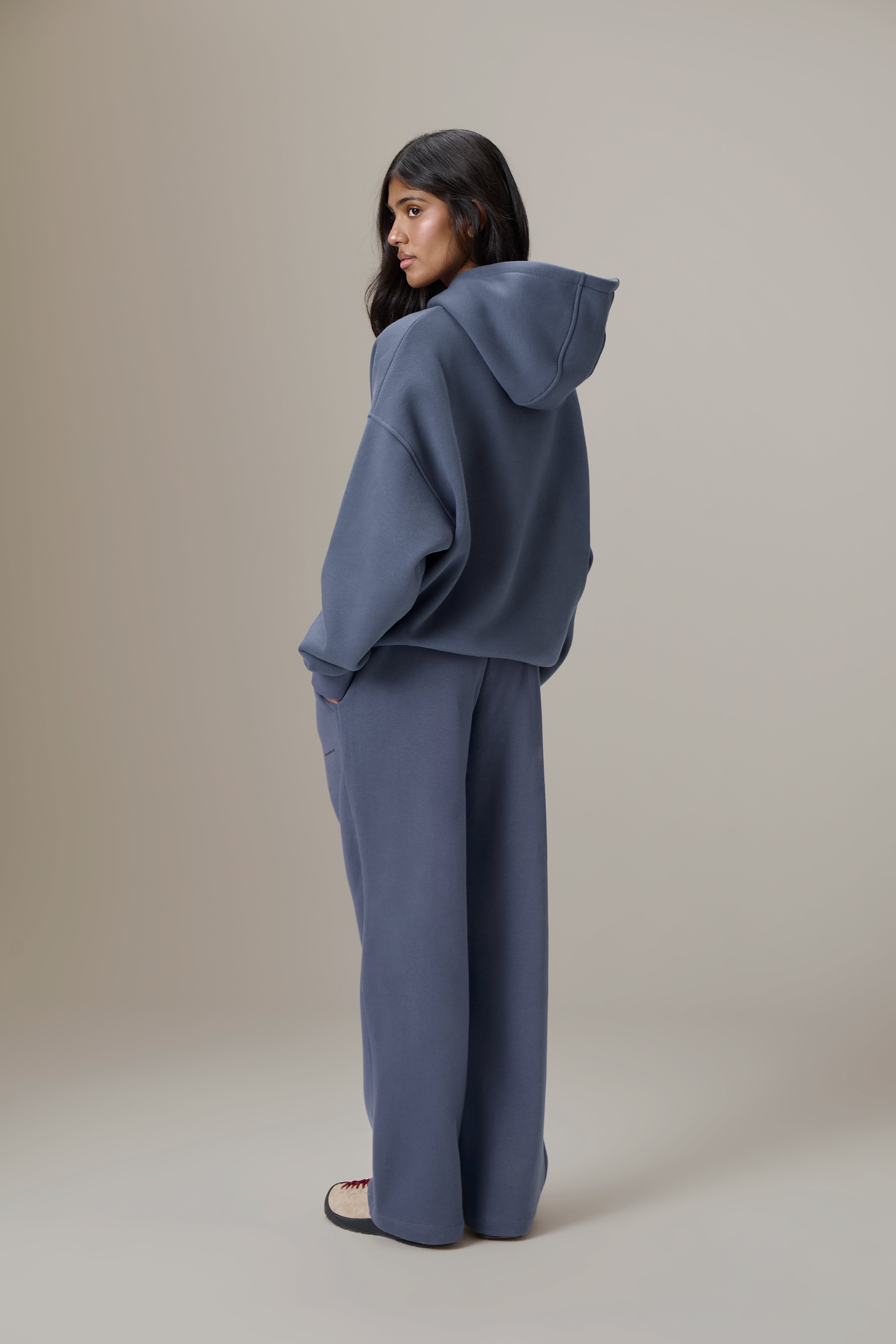 Women's Seekers Classic Wide Leg Sweatpants in Vintage Blue