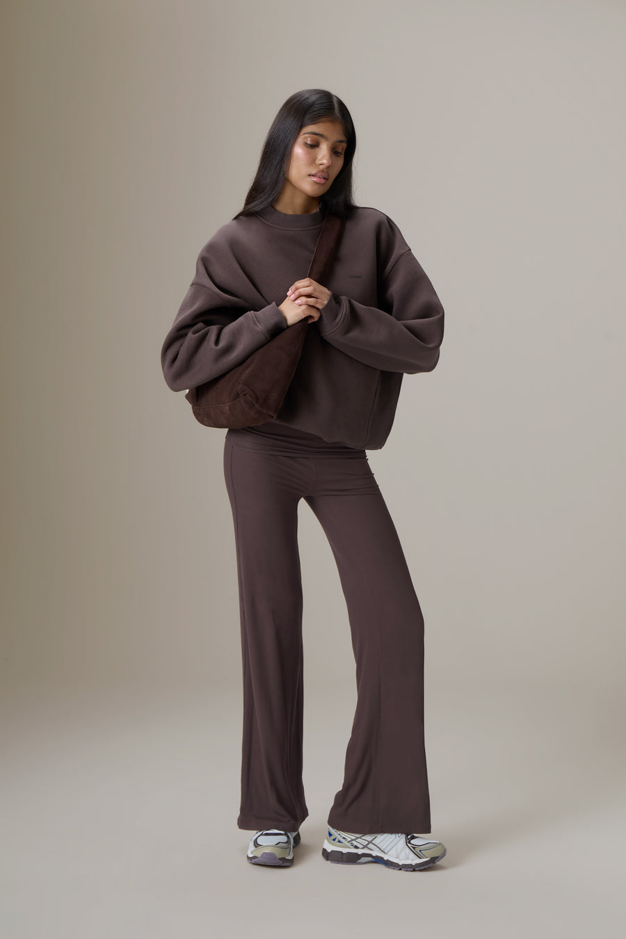 Seekers Classic Sweatshirt in Chocolate Brown