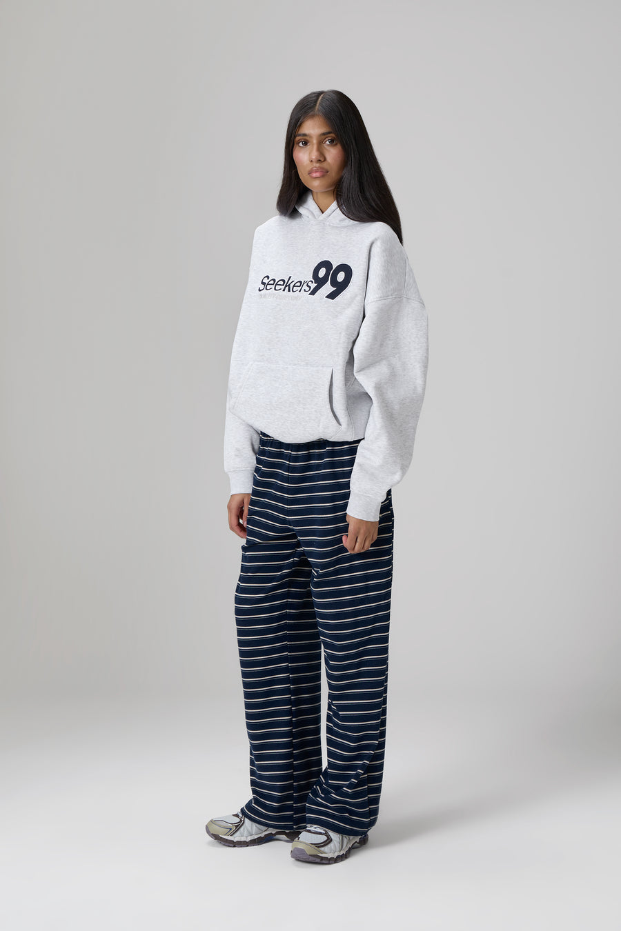 Seekers 99 Hoodie in Passive