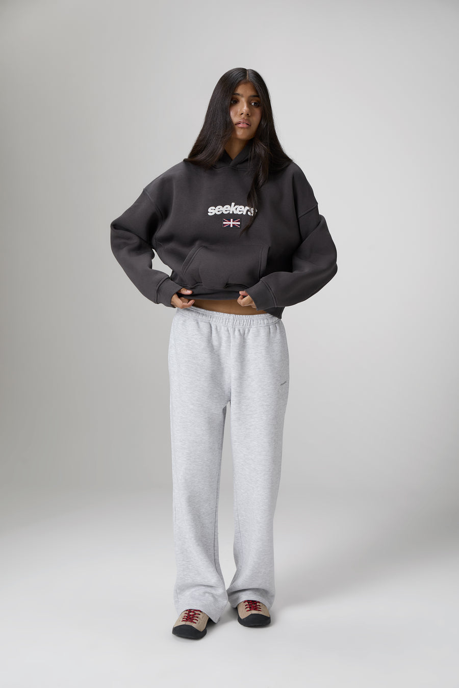 Seekers GB Shrunken Hoodie in Off-Black