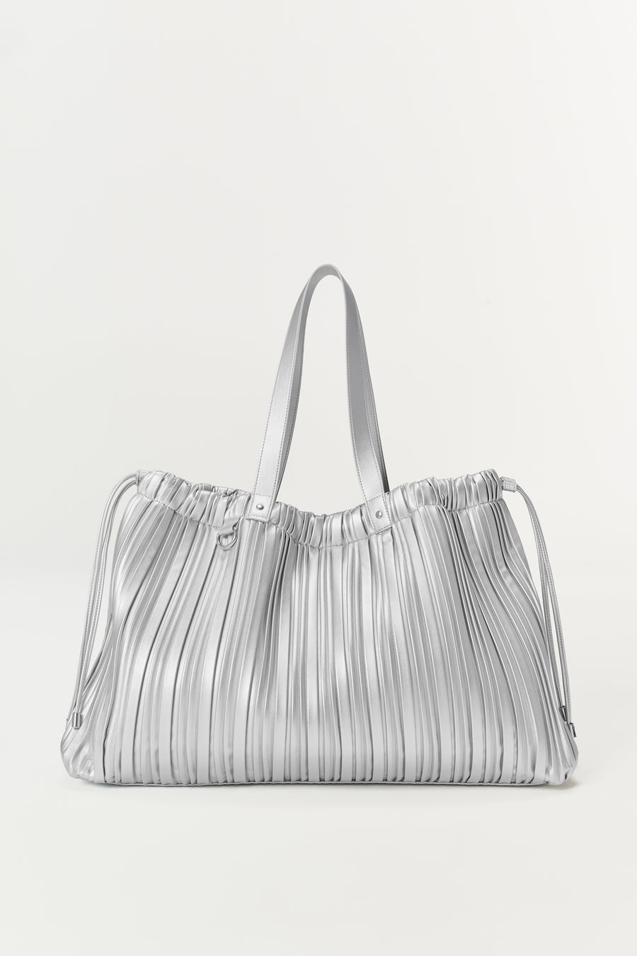 Sabrina City Shoulder Bag in Metallic Silver