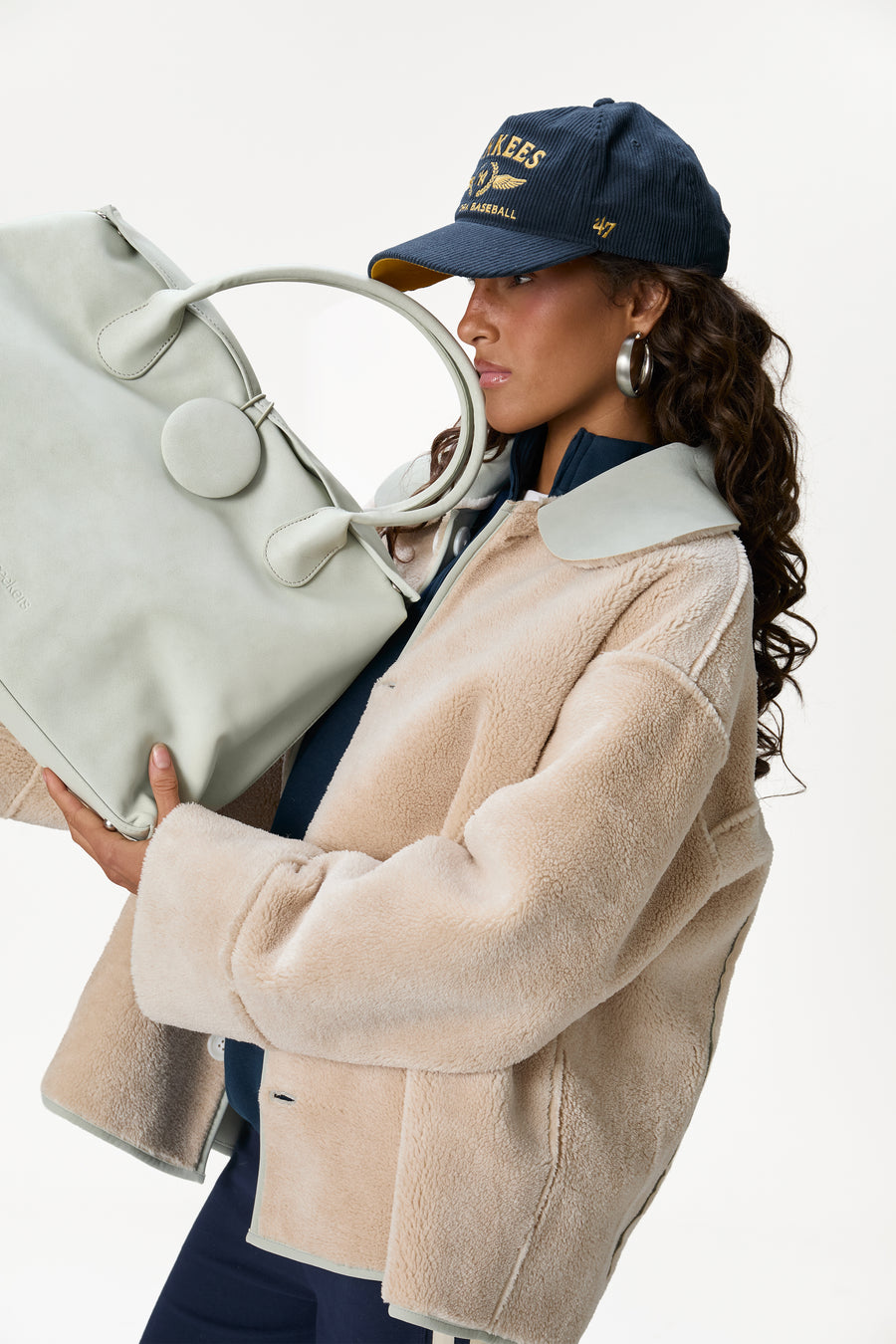 Tully Button Carryall Bag in Light Green