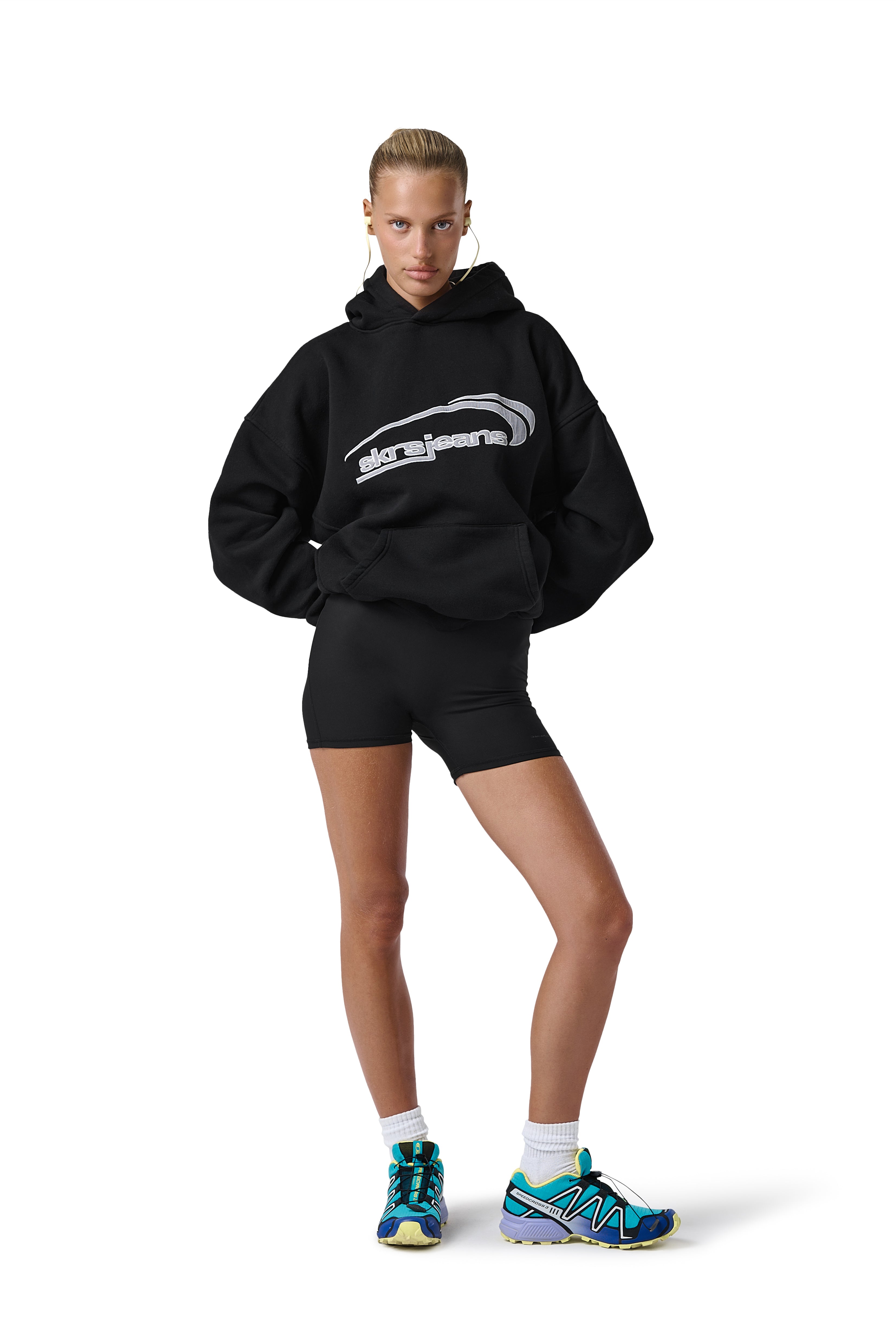Staten Logo Hoodie – SistersandSeekers