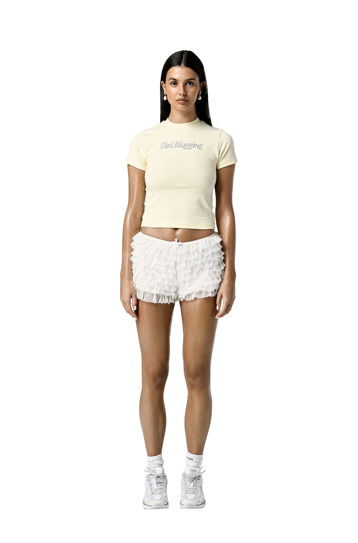 Dilly Frill Shorts in White