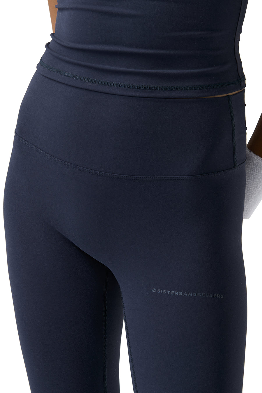 Active Leggings in Blueberry