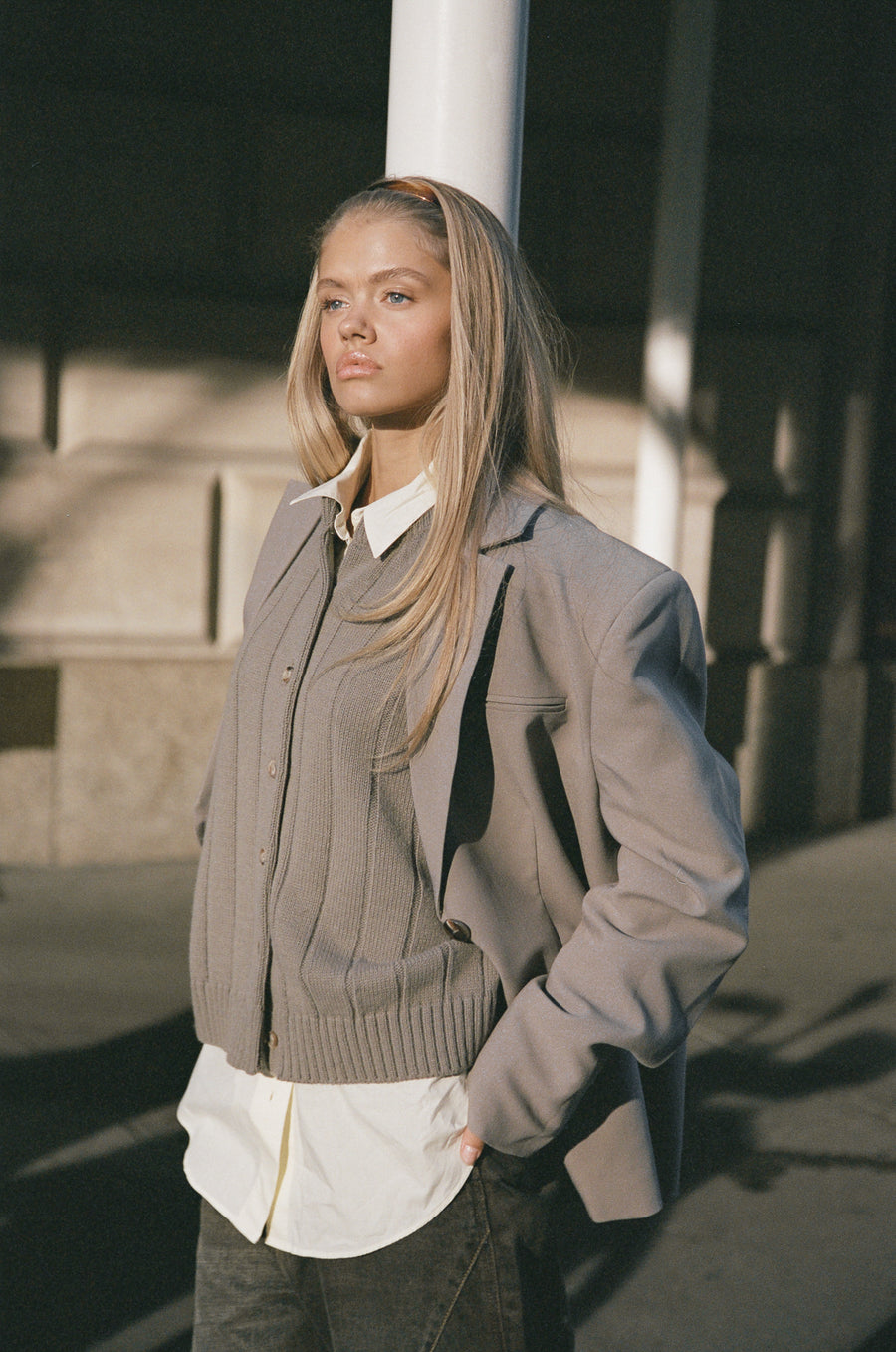 Fifth Blazer in Beige