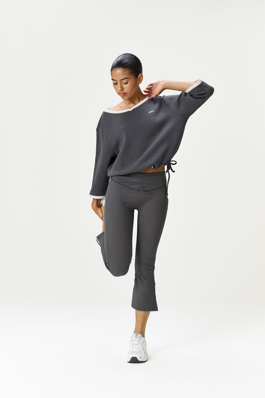 Pamela Cotton Cinch Sweatshirt in Charcoal