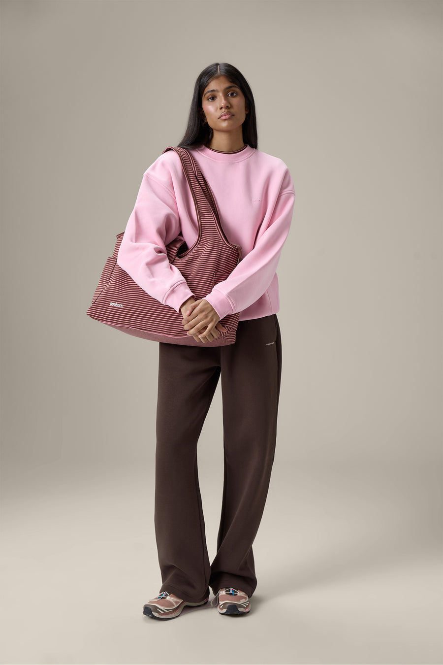 Wilkie Soft Travel Carryall Bag in Brown