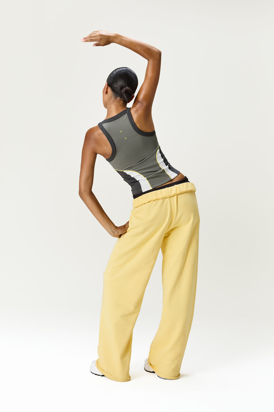 Yogamax Active Tank Top in Grey
