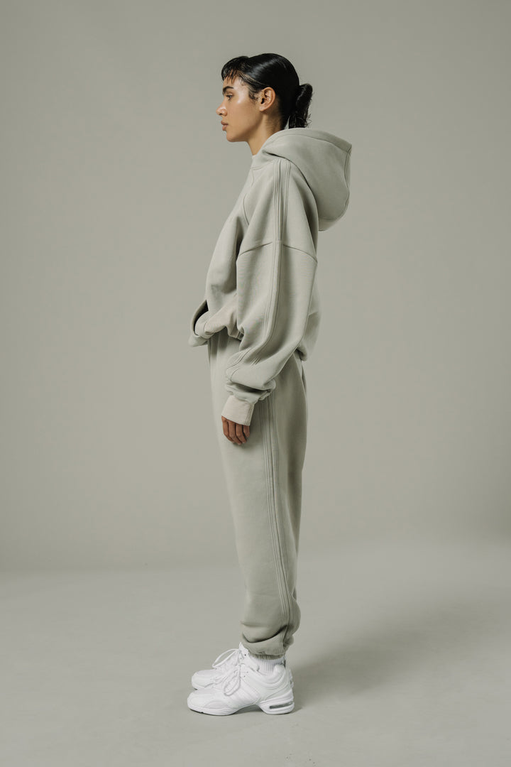 Series Sweatpants in Oatmeal