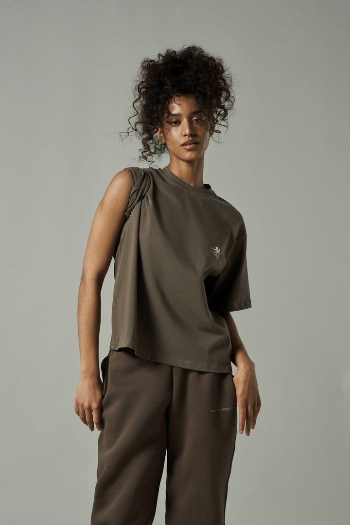 Established T-Shirt in Tobacco